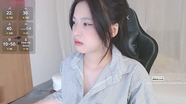 Snapshot of Lin_SiYee chatting on 01-14-25, 10:06 Lin SiYee online show from 01-14-25, 10:06