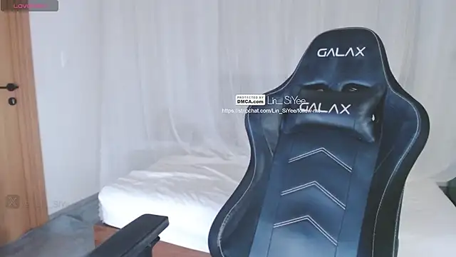 Snapshot of Lin_SiYee chatting on 01-18-25, 07:37 Lin SiYee online show from 01-18-25, 07:37