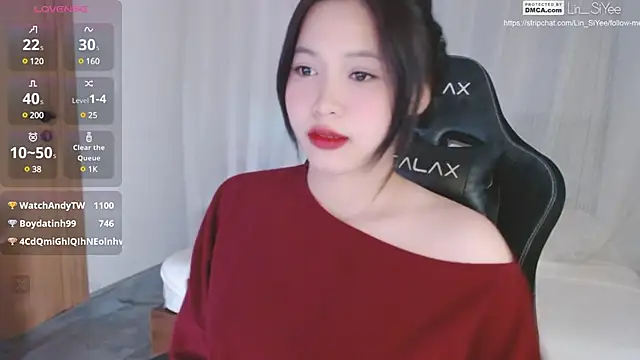 Snapshot of Lin_SiYee chatting on 01-25-25, 05:30 Lin SiYee online show from 01-25-25, 05:30