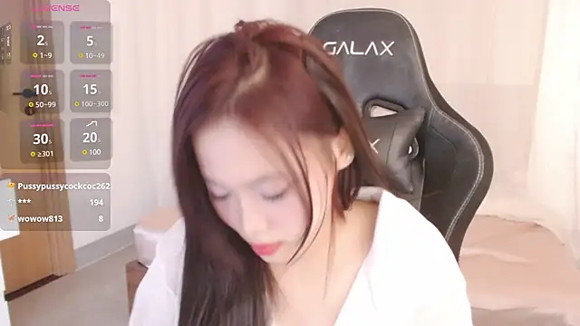 Snapshot of Lin_SiYee chatting on 03-21-25, 07:44 Lin SiYee online show from 03-21-25, 07:44