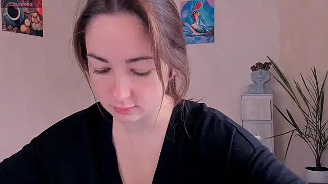 cClandesTina online show from 10-26-25, 09:15