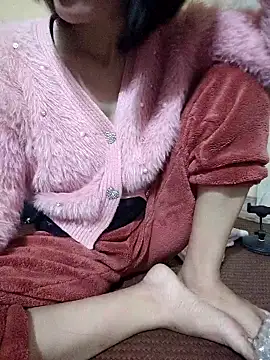 Snapshot of Haralushiaaa chatting on 11-02-25, 07:33 Haralushiaaa online show from 11-02-25, 07:33