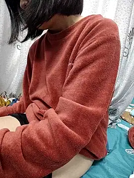 Snapshot of Haralushiaaa chatting on 11-20-25, 01:06 Haralushiaaa online show from 11-20-25, 01:06