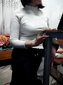 Haralushiaaa online show from 11-23-25, 03:23