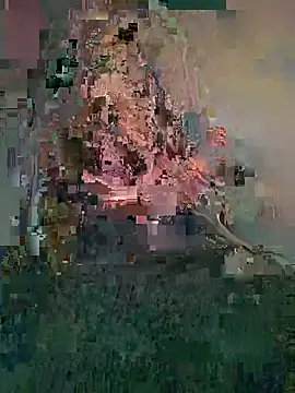 Snapshot of JasmineNoir2 chatting on 11-07-25, 04:40 JasmineNoir2 online show from 11-07-25, 04:40