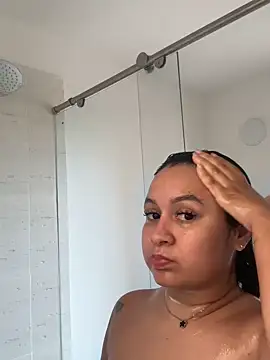 Pretty Isadora online show from 02-26-26, 08:30