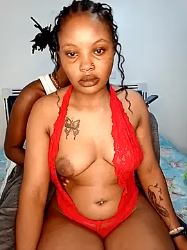 Badgirl-riri7 online show from 03-20-25, 01:46