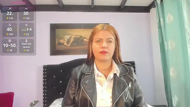 Alexandra Torress online show from 10-18-25, 04:08