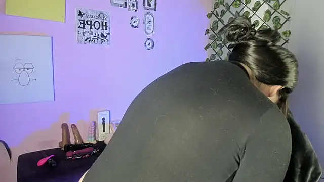 Amy hoy69 online show from 11-26-25, 02:45