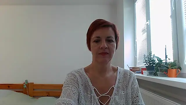 LoraLoraMay online show from 10-12-25, 12:48