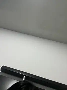 Snapshot of ZTahya chatting on 10-17-25, 07:33 ZTahya online show from 10-17-25, 07:33