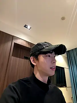 Snapshot of 1a1a1alll chatting on 10-20-25, 02:50 1a1a1alll online show from 10-20-25, 02:50