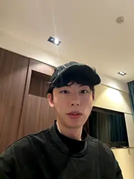 Snapshot of 1a1a1alll chatting on 10-23-25, 02:49 1a1a1alll online show from 10-23-25, 02:49