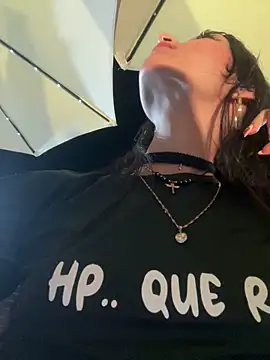 loly-yandere online show from 02-03-25, 02:25