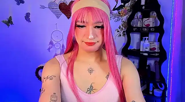 Latin Gabriela online show from 03-08-25, 06:54