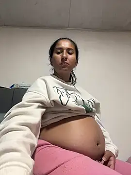 Snapshot of luna_asss chatting on 11-13-25, 08:08 luna asss online show from 11-13-25, 08:08