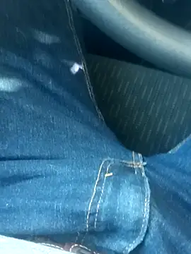 Snapshot of briant782412 chatting on 04-13-26, 07:30 briant782412 online show from 04-13-26, 07:30