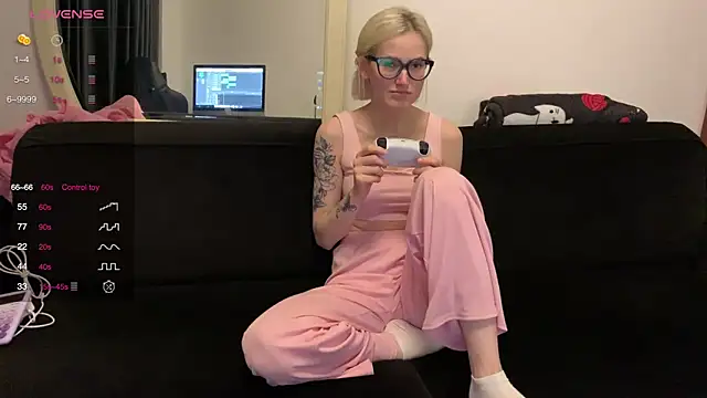 Sexy Sweets online show from 10-06-25, 05:32