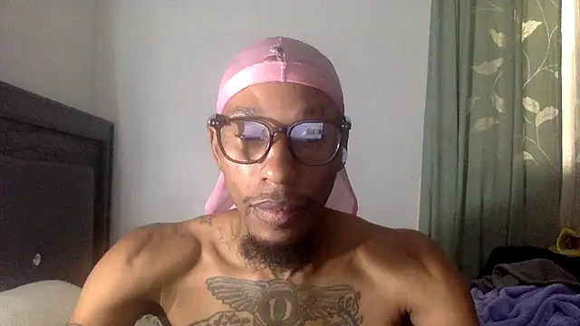 KingDerRico online show from 10-12-25, 06:18