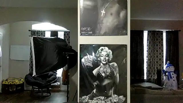 KingDerRico online show from 12-05-25, 06:04