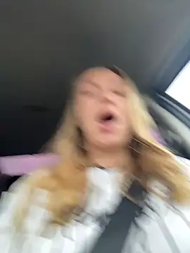 Sweet   Emily online show from 11-23-25, 12:05