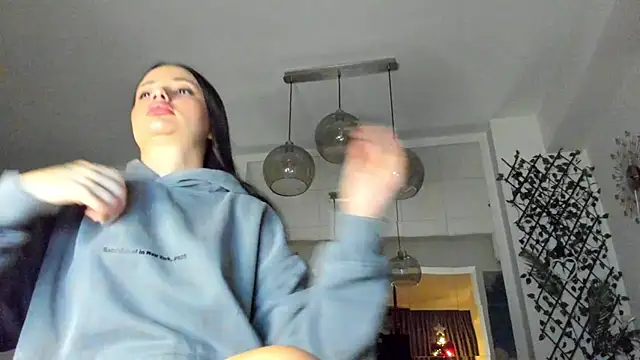 IreneVON online show from 11-25-25, 04:45