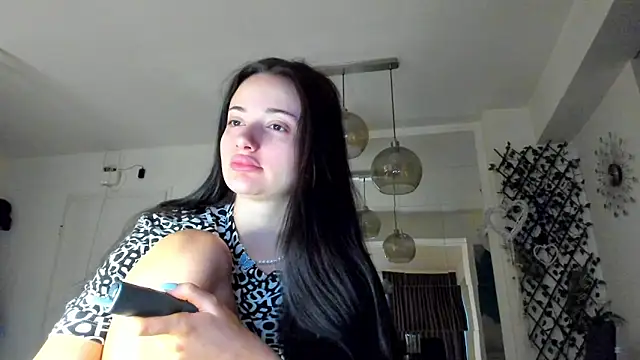 Snapshot of IreneVON chatting on 02-28-26, 05:19 IreneVON online show from 02-28-26, 05:19