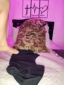 Snapshot of EimyParker_ chatting on 11-20-25, 08:30 EimyParker online show from 11-20-25, 08:30