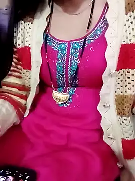 Snapshot of Slim_bhabhi chatting on 01-08-25, 07:55 Slim bhabhi online show from 01-08-25, 07:55