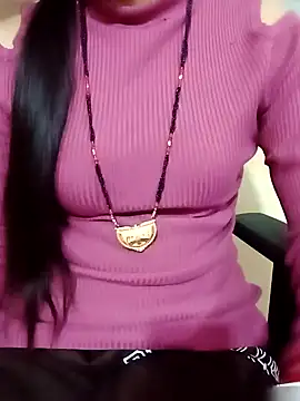 Snapshot of Slim_bhabhi chatting on 01-13-25, 05:44 Slim bhabhi online show from 01-13-25, 05:44