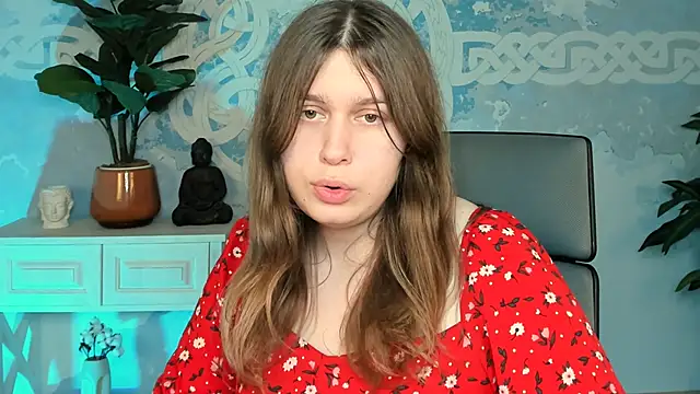 FioraMarmoris online show from 10-15-25, 01:44