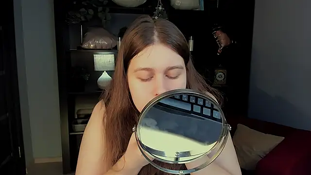 Snapshot of FioraMarmoris chatting on 02-22-26, 05:40 FioraMarmoris online show from 02-22-26, 05:40