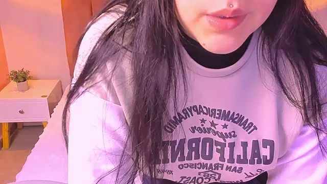 Lili Monroy online show from 02-08-25, 12:50