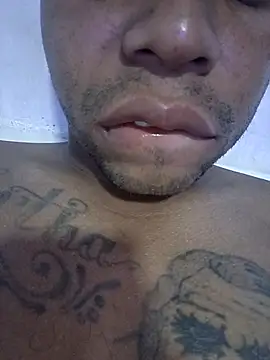 Snapshot of blackniggafire chatting on 11-09-25, 01:26 blackniggafire online show from 11-09-25, 01:26