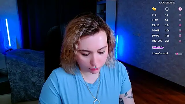 Blueberry-baby online show from 03-06-25, 09:09