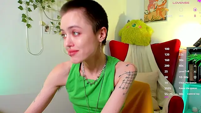 PamelaYong online show from 03-19-25, 01:40