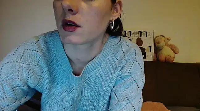 Jasmin-White online show from 12-18-24, 05:10