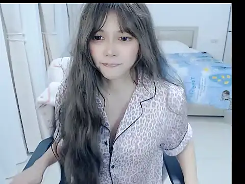 Snapshot of miyababytw chatting on 03-08-26, 12:20 miyababytw online show from 03-08-26, 12:20