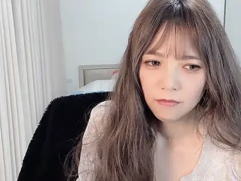 Snapshot of miyababytw chatting on 03-21-26, 05:27 miyababytw online show from 03-21-26, 05:27