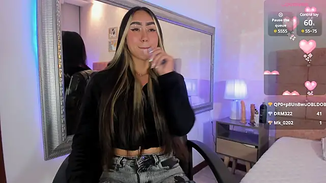 Snapshot of liaa_18 chatting on 03-19-25, 08:55 liaa 18 online show from 03-19-25, 08:55