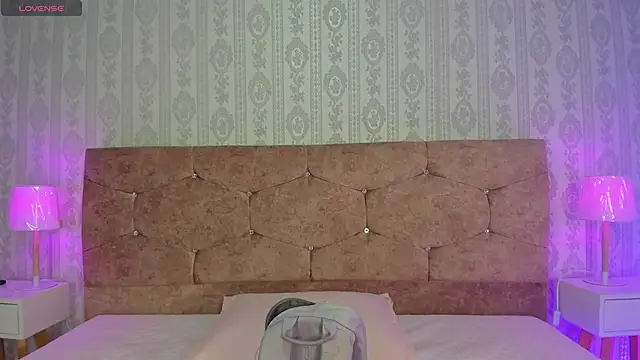 Snapshot of liaa_18 chatting on 09-10-25, 01:38 liaa 18 online show from 09-10-25, 01:38