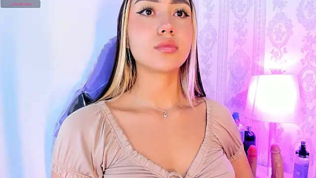 Snapshot of liaa_18 chatting on 11-14-25, 03:49 liaa 18 online show from 11-14-25, 03:49