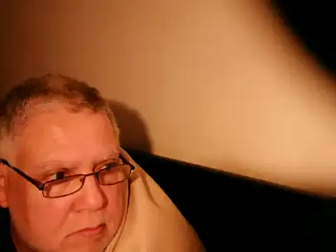 100Tauros online show from 03-04-25, 07:22