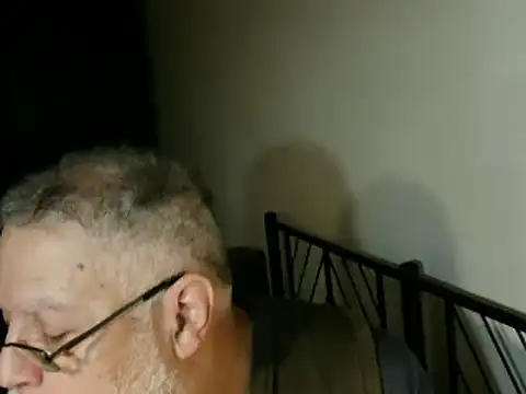 100Tauros online show from 10-28-25, 10:19