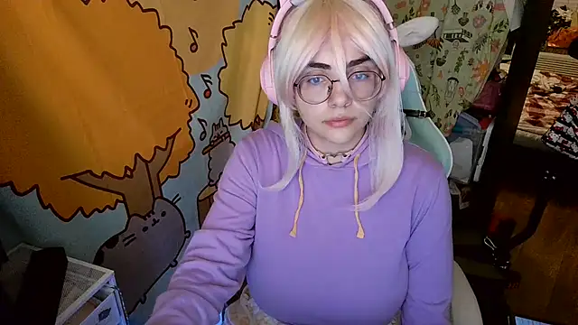 Snapshot of mochi_rainbow chatting on 01-24-25, 12:42 mochi rainbow online show from 01-24-25, 12:42