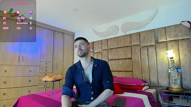 Snapshot of petterwilly1 chatting on 12-21-24, 04:14 petterwilly1 online show from 12-21-24, 04:14
