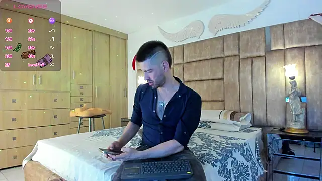 Snapshot of petterwilly1 chatting on 12-31-24, 07:18 petterwilly1 online show from 12-31-24, 07:18