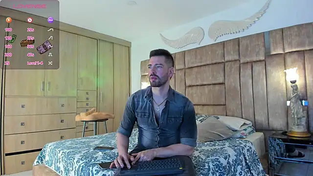 Snapshot of petterwilly1 chatting on 01-26-25, 04:20 petterwilly1 online show from 01-26-25, 04:20