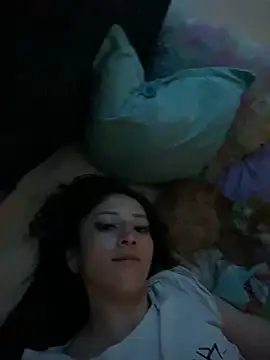 Snapshot of liaqueen610 chatting on 11-29-25, 01:03 liaqueen610 online show from 11-29-25, 01:03