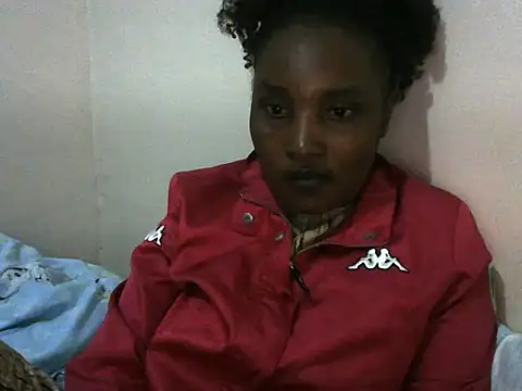 Snapshot of StacyGee24 chatting on 10-31-25, 10:33 StacyGee24 online show from 10-31-25, 10:33